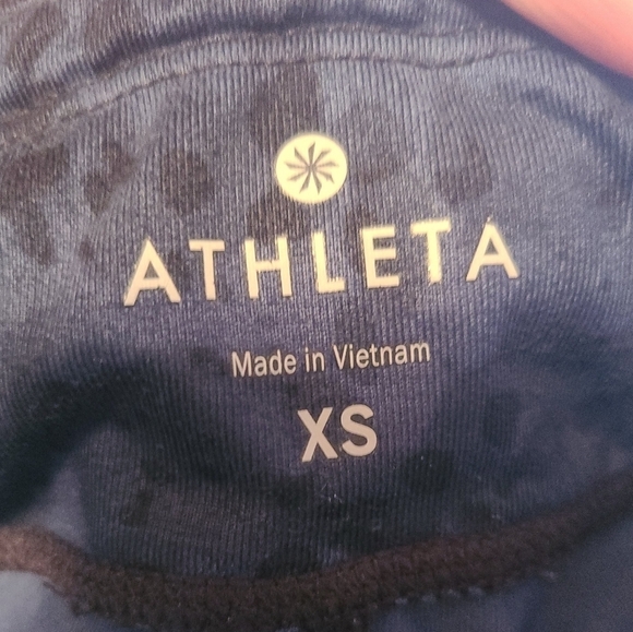 Athleta Dapple‎ Free Knicker Capri Leggings, Size XS - Picture 4 of 6